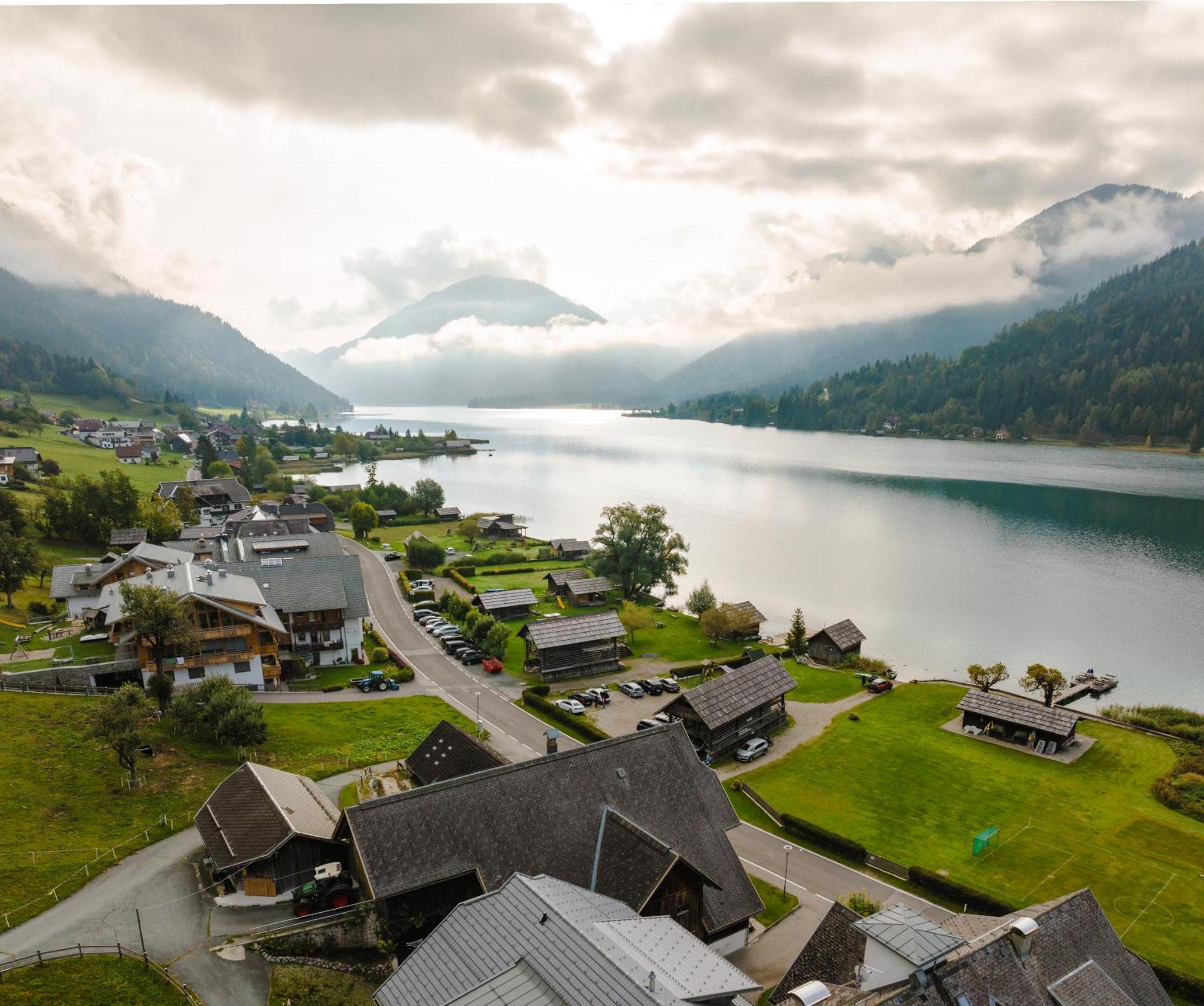 Stampferhof Hotel Weissensee Bagian luar foto